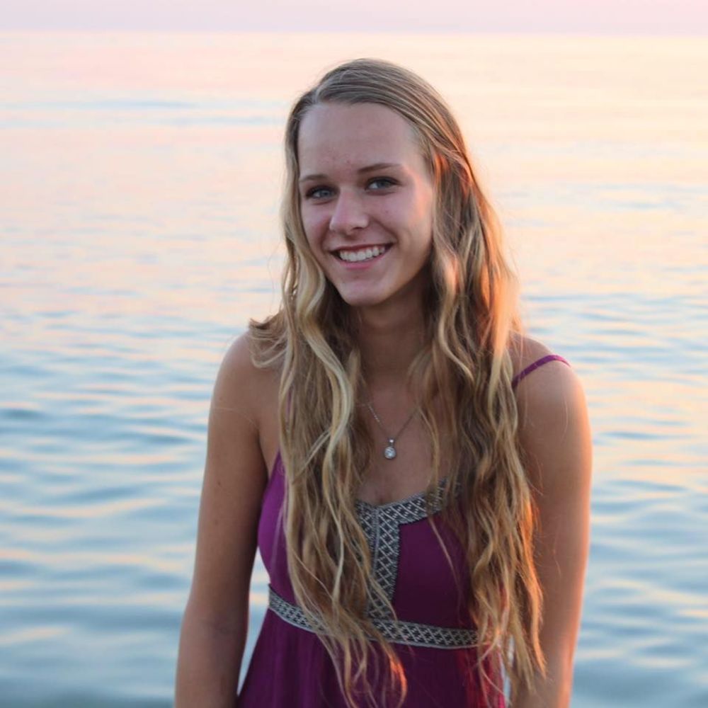 Meet your Posher, Christina